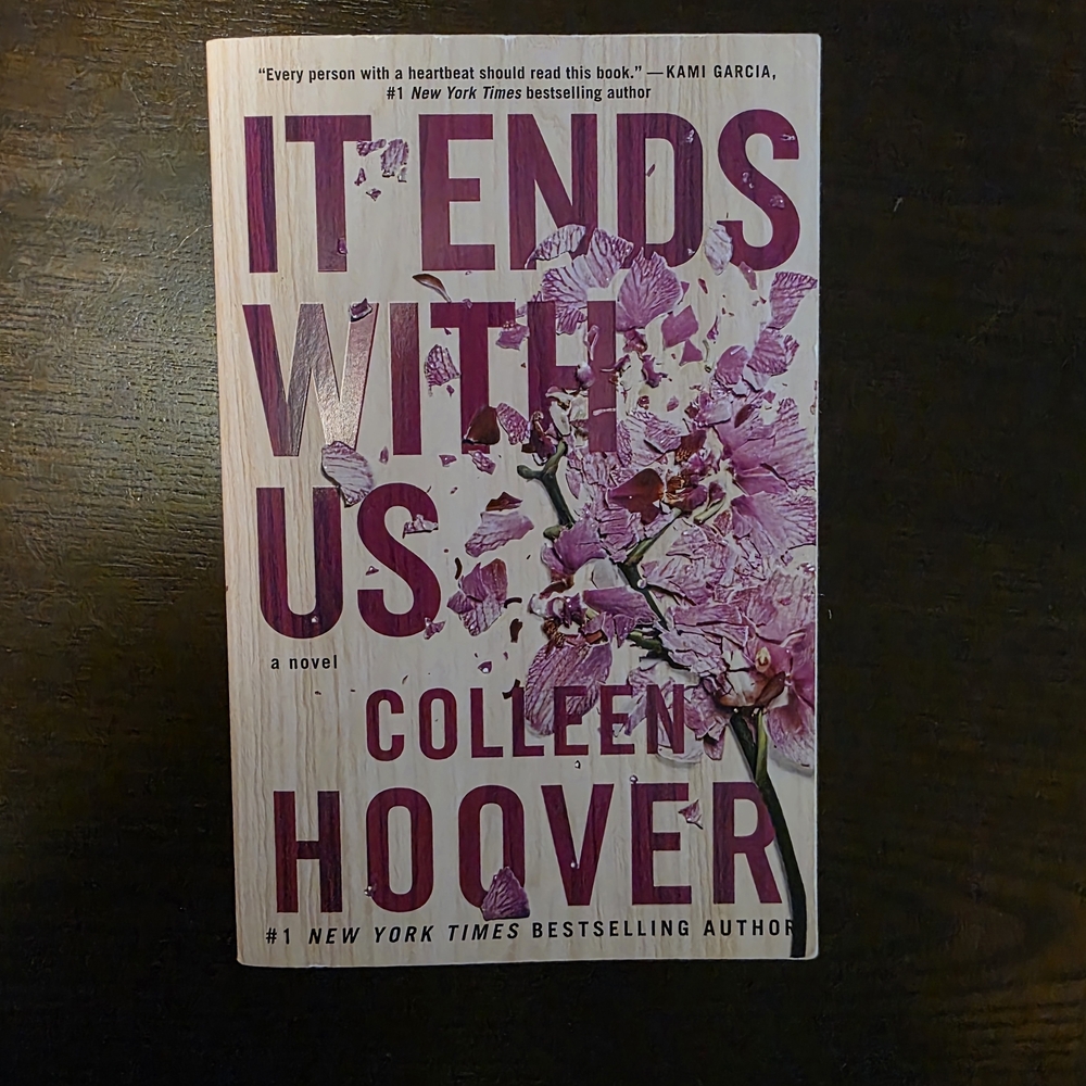 'It Ends With Us' Book - Pink Cover